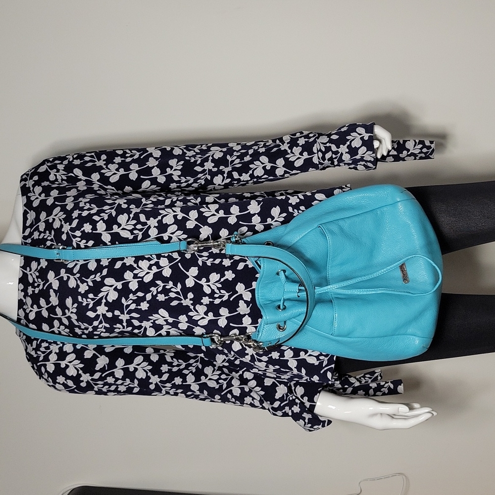 EUC Coach leather Crossbody Bucket bag
